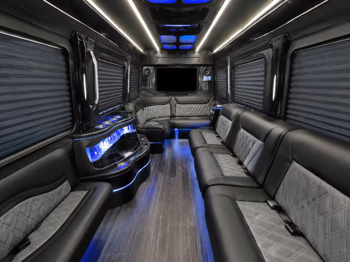 lafayette bus rentals for youth group trips and church retreats