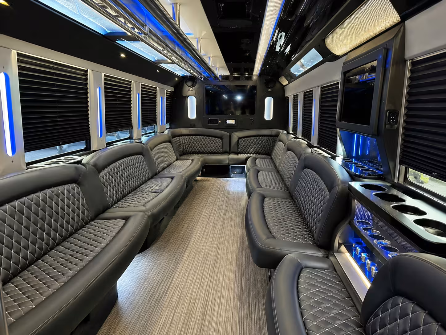 lafayette prom party bus rentals to the cajundome